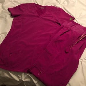 Med Couture Activate Scrub Set